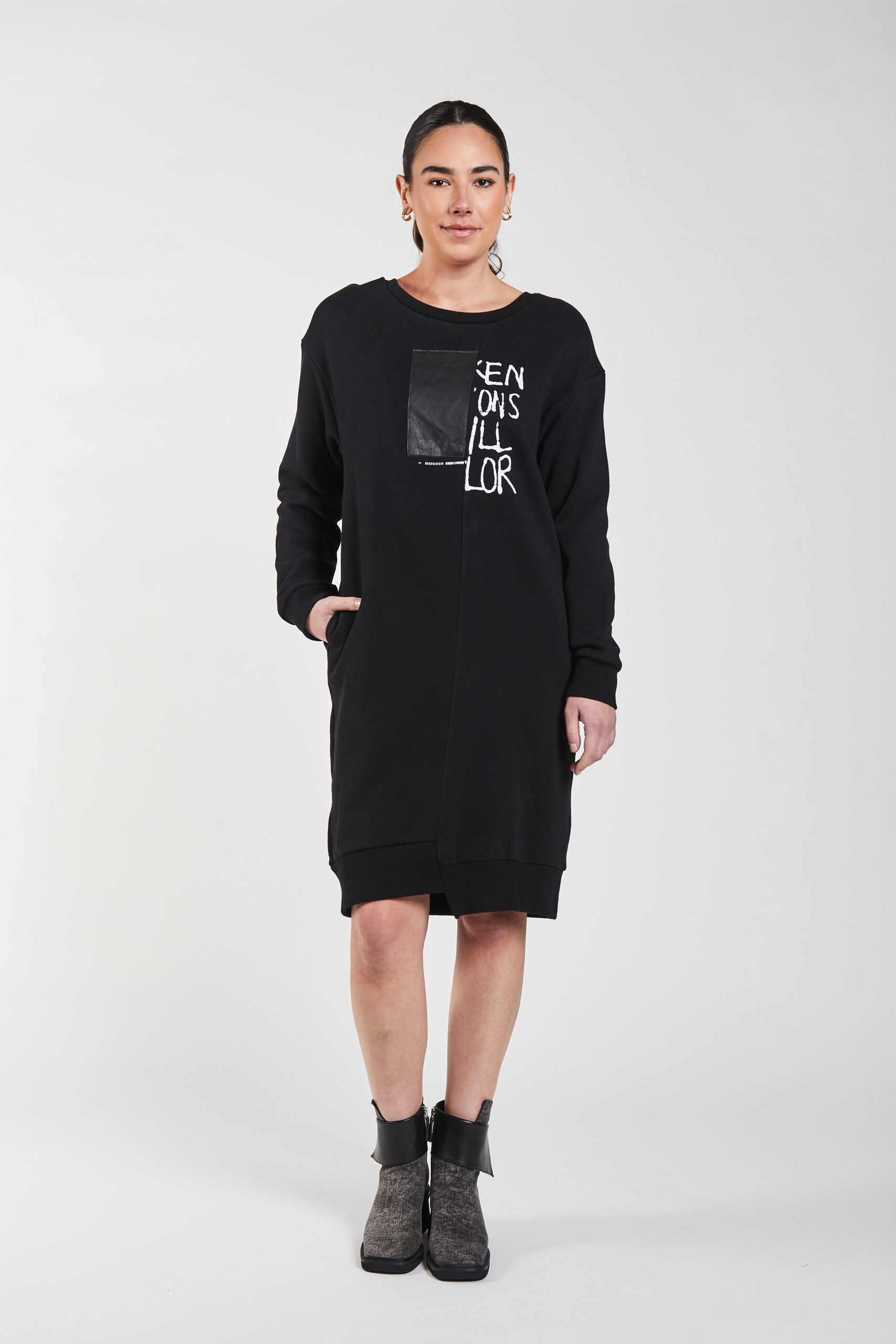 84515 Media Sweatshirt Dress 2