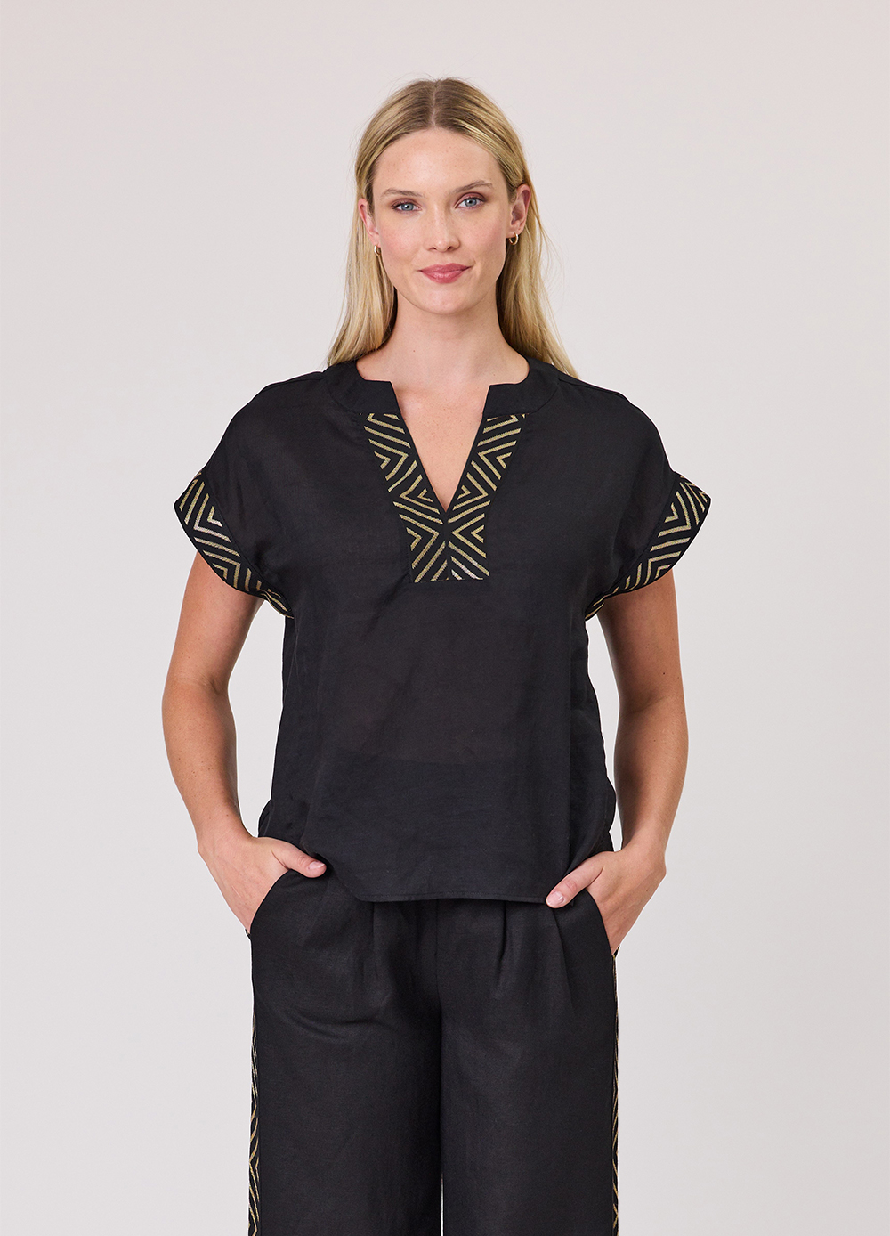 NDU31571_Black_1