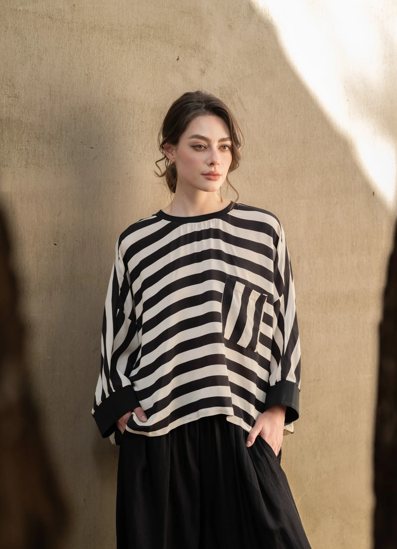 T16ArdenTopStripe_P07HazelPantBlack_003